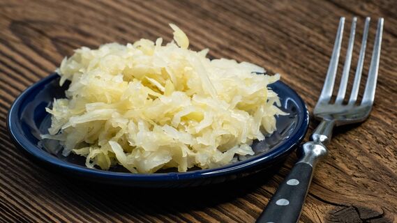 Простой рецепт маринованной капусты
