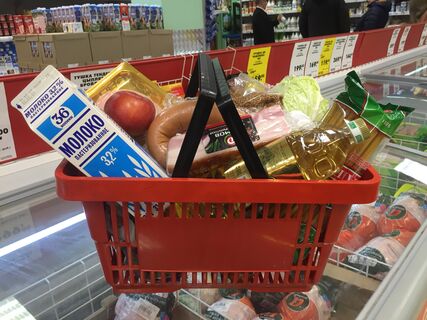 Петербуржцы удивлены: инфляция поползла вниз и поставила пятилетний рекорд