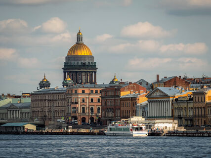 Какая погода ожидается в Санкт-Петербурге на майских праздниках: информация для туристов и местных жителей