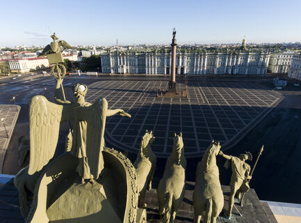 памятники Петербурга