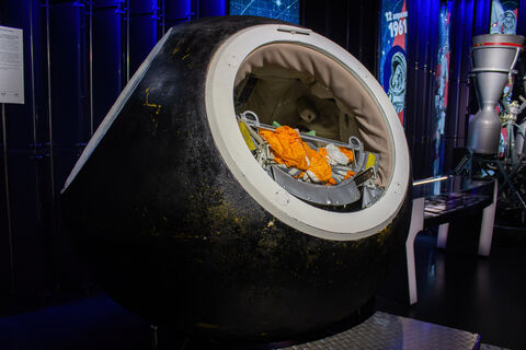 "Звёзды мелькали, как светлячки": что рассказал Юрий Гагарин сразу после возвращения на Землю