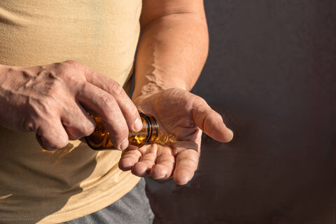 Эти 5 аптечных средств возродят и чахлый цветок: меньше стресса – больше пышного цветения