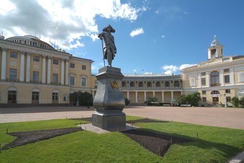 город, памяник