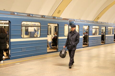 метро, пассажиры