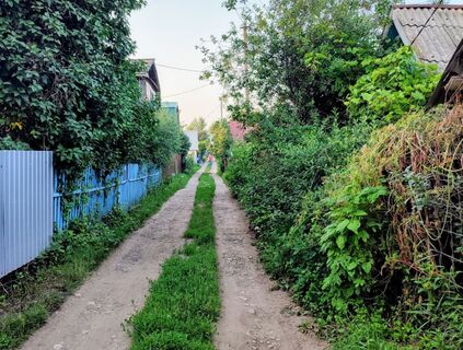 Кто должен следить за территорией между забором и дорогой: что говорит закон
