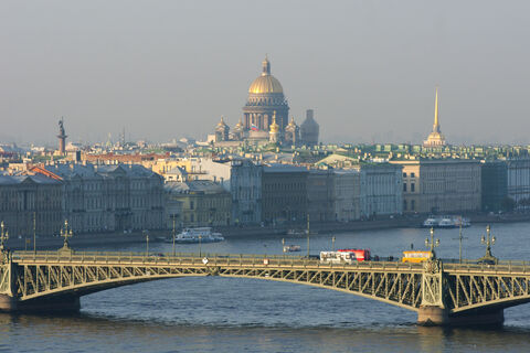 Франция в Петербурге