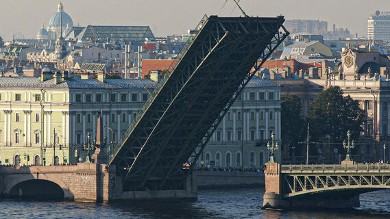 Троицкий мост
