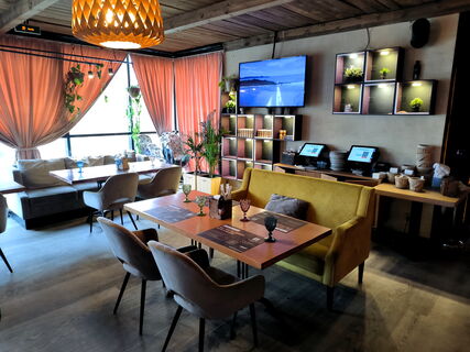 Порции меньше, цены выше: что ждет петербургские кафе в 2026 году