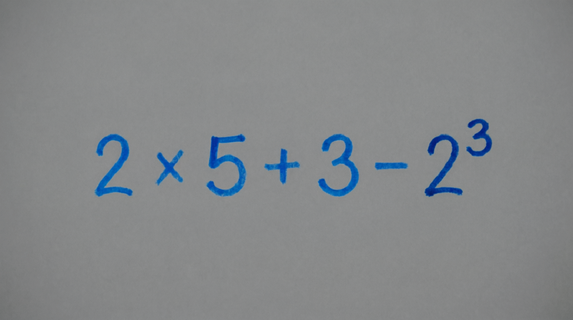 2 × 5 + 3 - 2³ = ? — этот пример кажется простым, но многие ошибаются. А вы? 