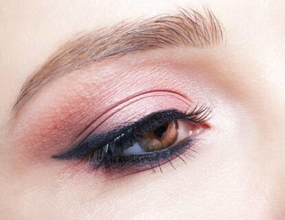 Стрелки для нависшего века: распахнутый взгляд за 2 минуты - идеально подходит для женщин 50+