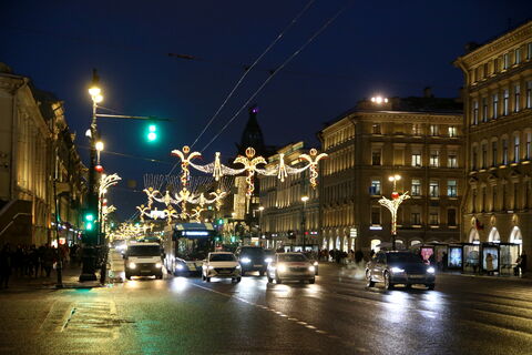 До какого числа будет украшен Санкт-Петербург?