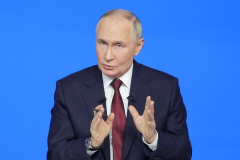 Услышали «о деньгах» — немедленно бросайте трубку: Путин дал простой и жесткий совет против мошенников