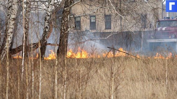 Количество горящих домов в поселке в Иркутской области возросло до 24