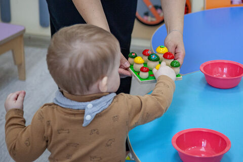 Яд в тарелках: 47 детсадов в Петербурге закрыты из-за сальмонеллы