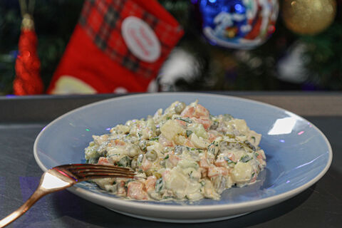 Салат-ловушка: сколько часов живёт оливье до превращения в гастрономическую бомбу