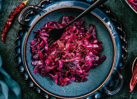 Салат "Агата": смешала 2 ингредиента – через 3 минуты подала полезную закуску на стол