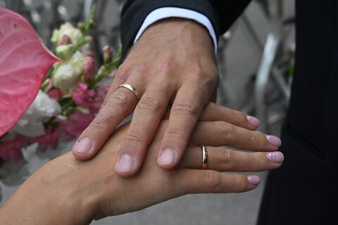 Не парадная, а дворовая: фасаду Дворца бракосочетания № 1 вернут прежнюю красоту