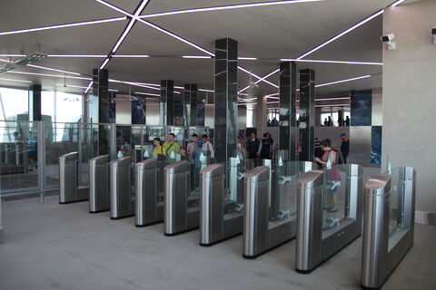 Эксклюзив в петербургском метро: жетон к 225-летию Кировского завода