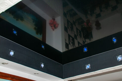 Натяжной потолок