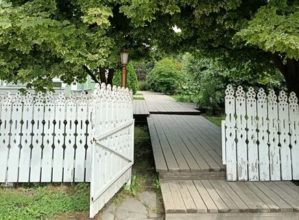 Где резной палисад? Как песня породила фривольные байки и изменила облик Вологды (фото)