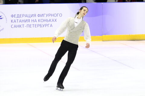 Отец Петра Гуменника: молитвы всей России ведут его сына к олимпийским вершинам