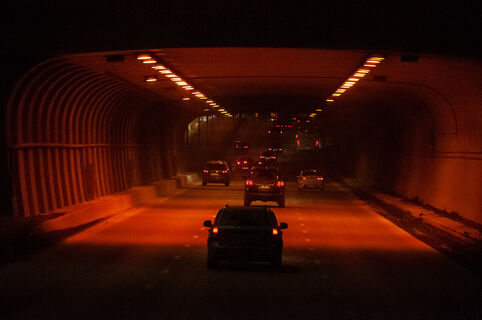 Пешеходы под дамбой: опасный тренд и штрафы до 1500 рублей