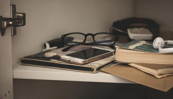 Почему нельзя просто выключить смартфон и забыть о нём — вы рискуете превратить его в "кирпич"