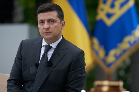 Зеленский утвердил санкции против участников выборов в Госдуму в Крыму