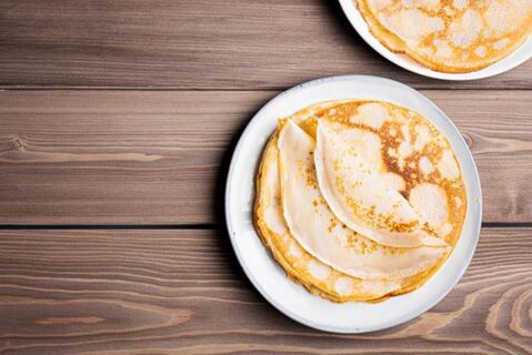 Мягкие и тонкие блины с минимальной калорийностью: можно есть и перед сном – не наберете ни грамма