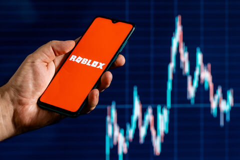 Дверь в мир Roblox на цепочке: Роскомнадзор ограничил доступ к игре в России