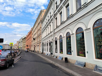 Не вывеска решает, а соседи: депутаты предлагают дать жильцам право вето на заведения в их доме