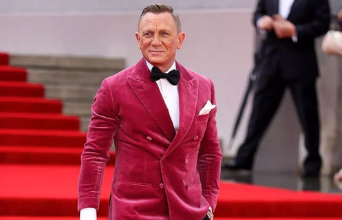 Российский зритель прощается с Джеймсом Бондом: Несгибаемый "007" сдался 
