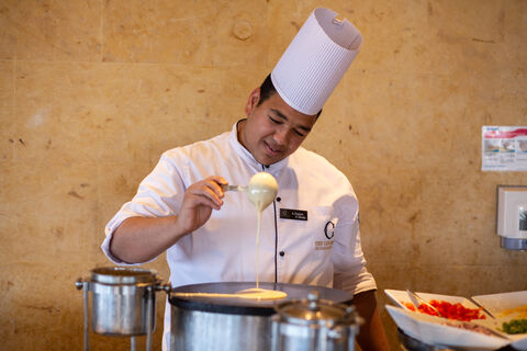 В Египте это едят все, а зря: 5 блюд на шведском столе, которые опасны для туристов