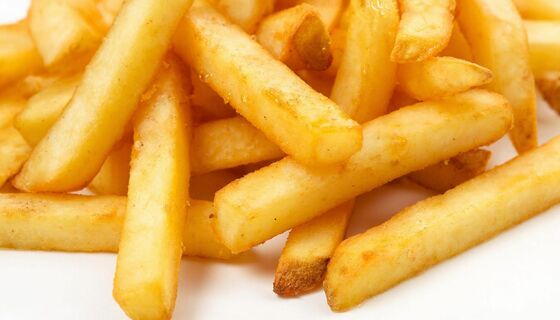 Как приготовить картошку фри без масла: 10 минут в духовке - вкуснее и полезнее оригинала 