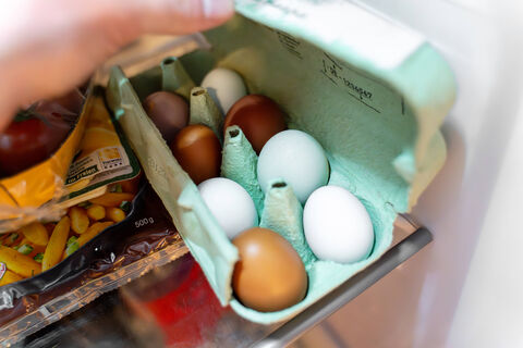 Что произойдет, если съесть яйцо с кровинкой внутри – объяснение птицевода