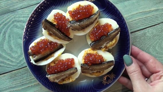 Как приготовить интересную закуску со шпротами