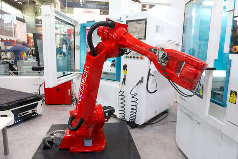 Когда локомотив ведёт роботов: «Невская Дельта» выведет Петербург на новый уровень