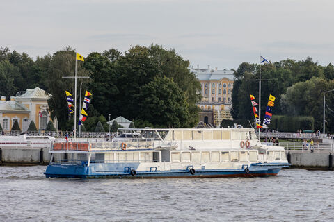 В Петербурге открыли новый причал прямо у Дворцовой: что изменится для любителей водных прогулок
