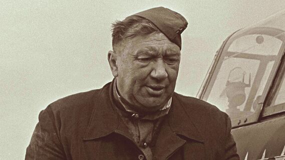 Вел товарищей в атаку и организовывал концерты: военные годы Феди из «Операции „Ы“»