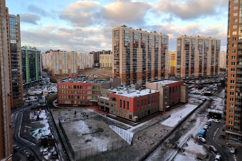 Петербургский строительный марафон: чей город удивил всех, а где ждут перемен