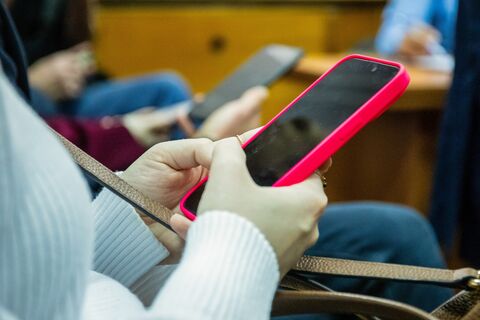 Петербург без мобильного интернета: где ловить Wi-Fi