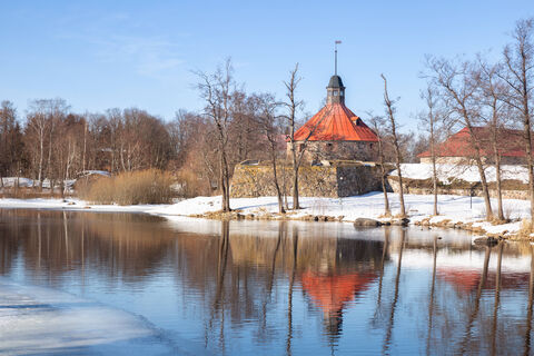 Российский город, который был Швецией и Финляндией: сменил 3 названия - как добраться и что посмотреть