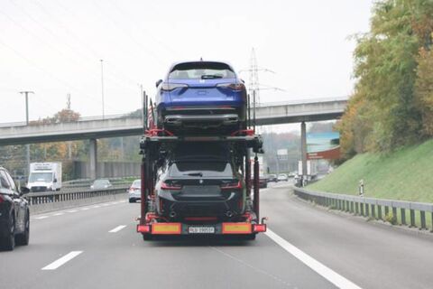 Откатали по 250 000 км и остаются надежными: топ-10 неубиваемых машин и во сколько они обойдутся 