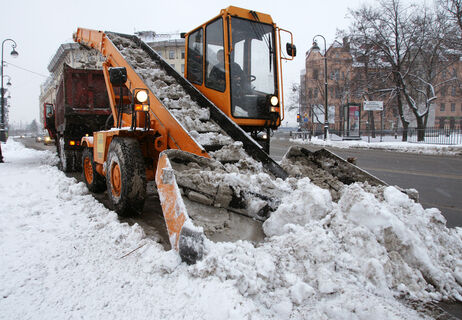 Фиксированные деньги за лопату: депутат предлагает снежный резерв против непогоды