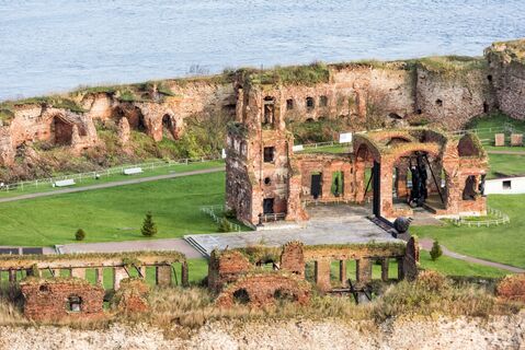 крепость орешек