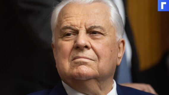 Кравчук объяснил слова о готовности стрелять по людям с флагами России 