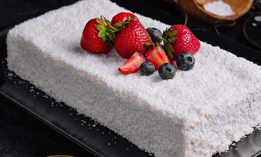 Включать духовку не придется: готовим кокосовый торт без выпечки и желатина – нежный и вкусный 