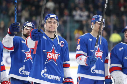 хоккеисты, дворец