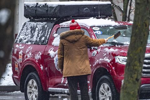 Машина зимой