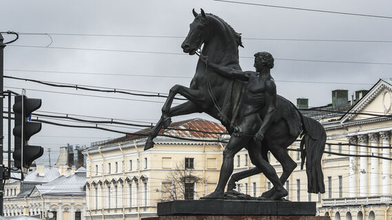 Где поймать санкт-петербургское дежавю в Москве: кони Клодта 